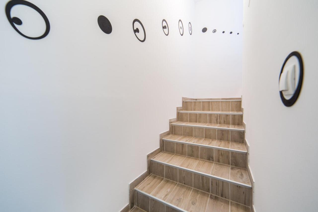 Masa Apartament *